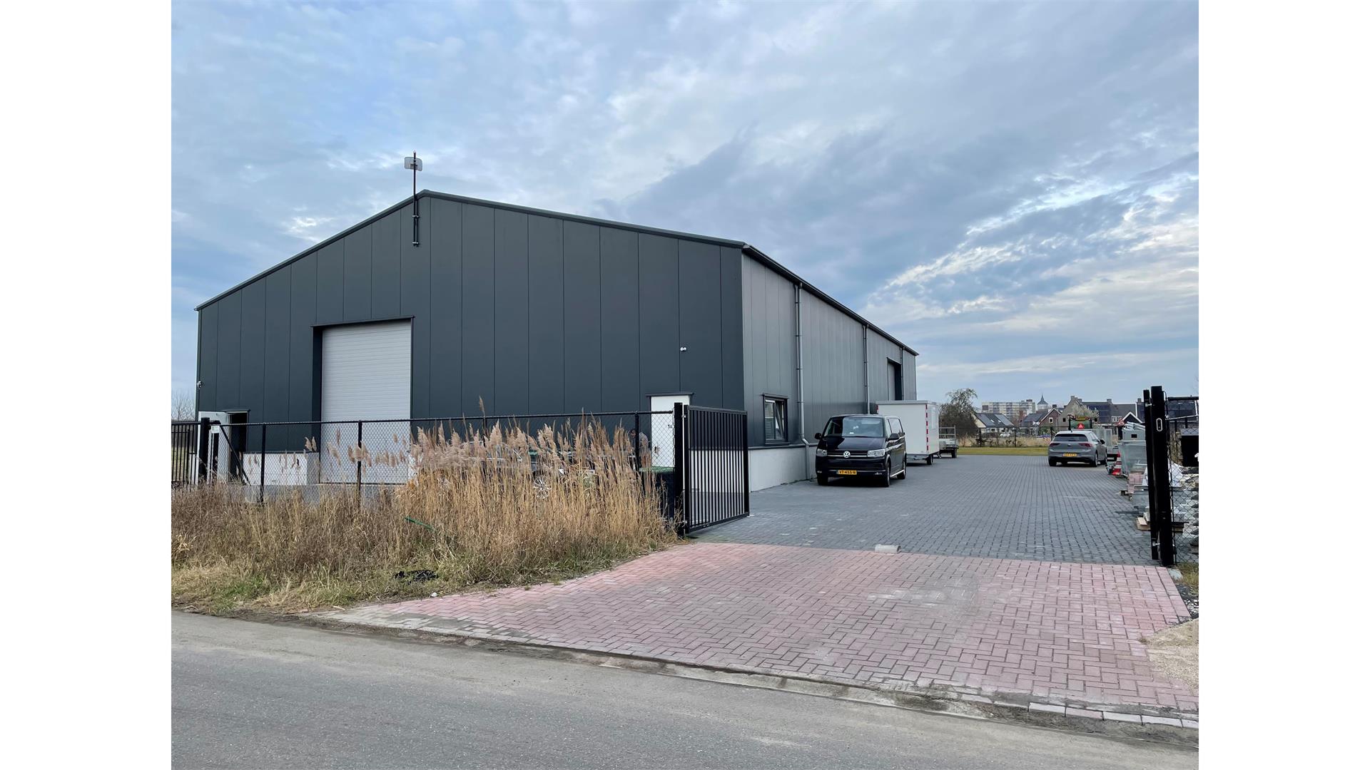 fb814aee-2b2f-4134-9d2e-351cbd0bd71d