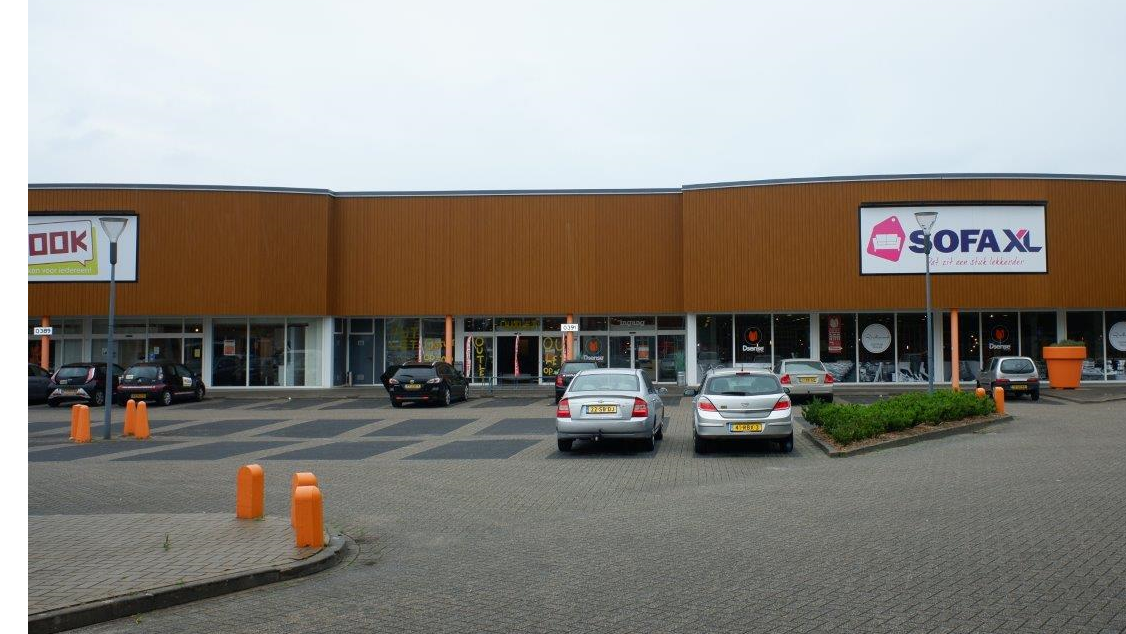 KanaaldijkNoord 5B, Eindhoven, Winkel te Hu...