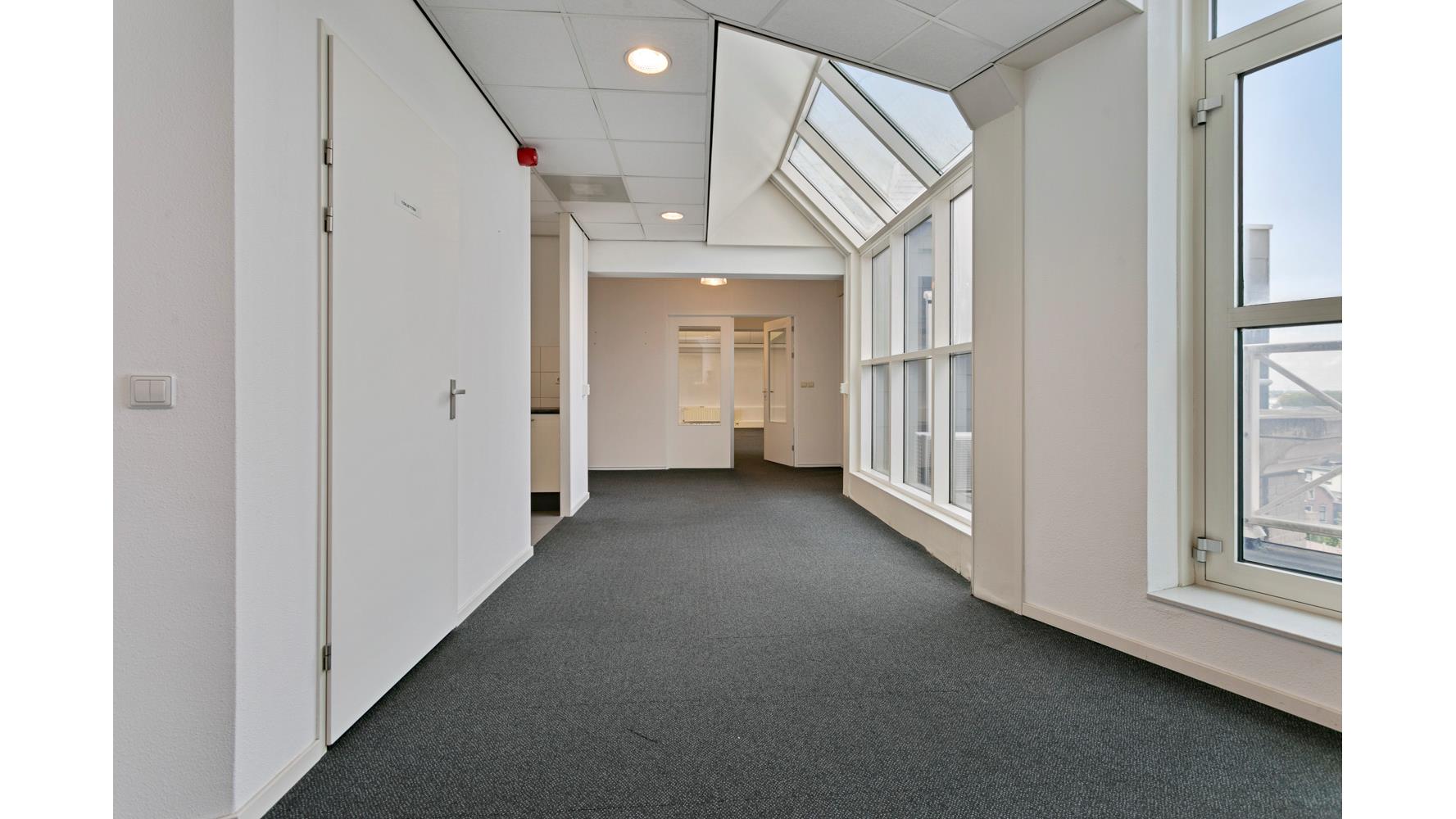 6c5685df-4151-4843-a355-b222e1f22c37